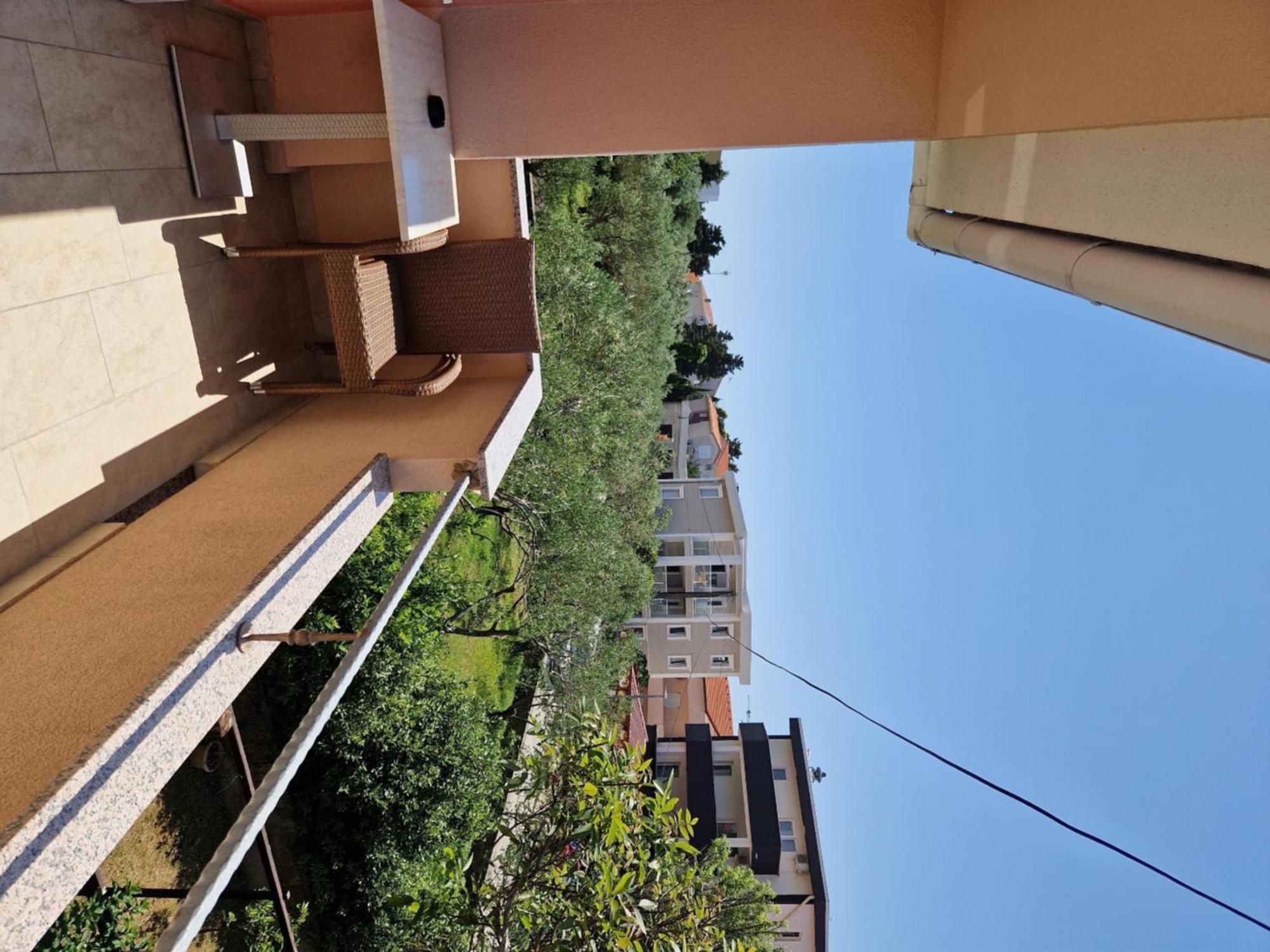 Apartment And Rooms Amenka نوفاليا المظهر الخارجي الصورة