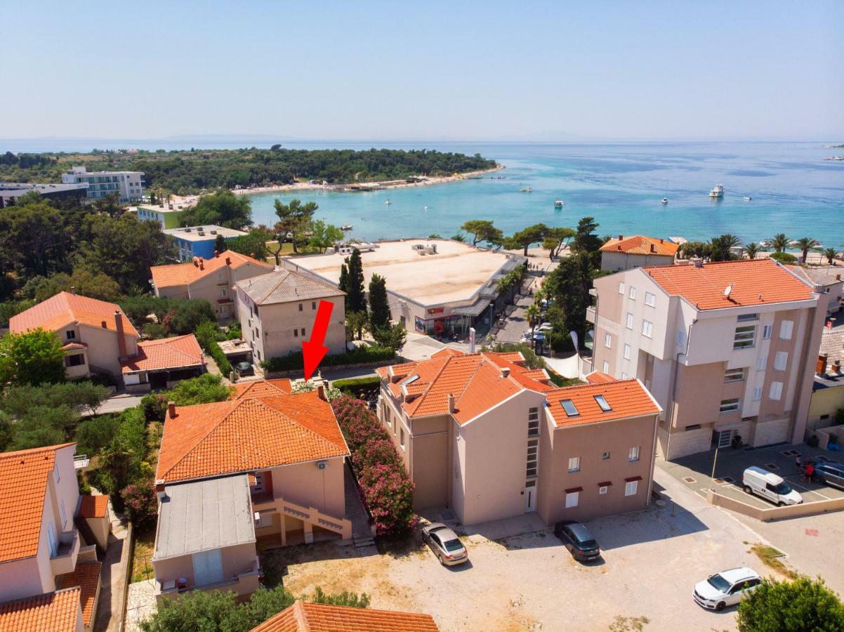 Apartment And Rooms Amenka نوفاليا المظهر الخارجي الصورة